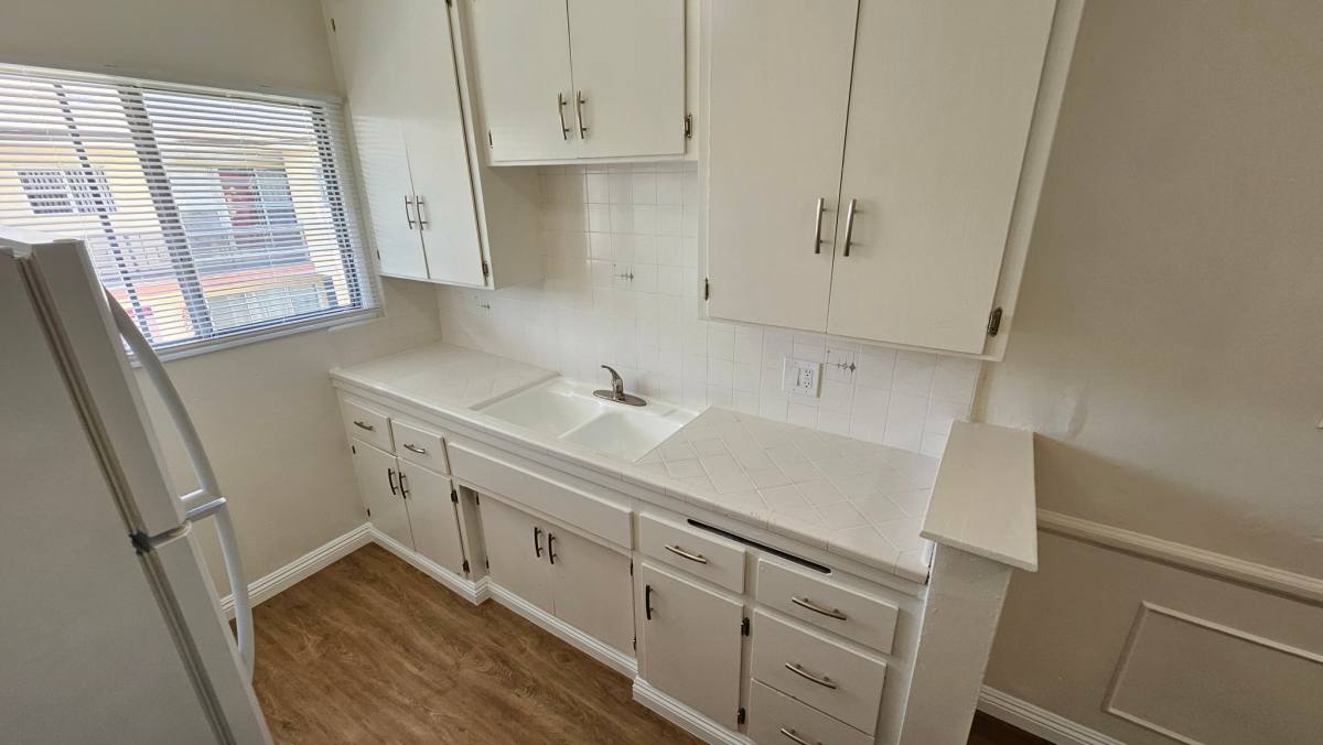 Apartment for rent at 3945 Stevely Ave #19, Los Angeles, CA 90008