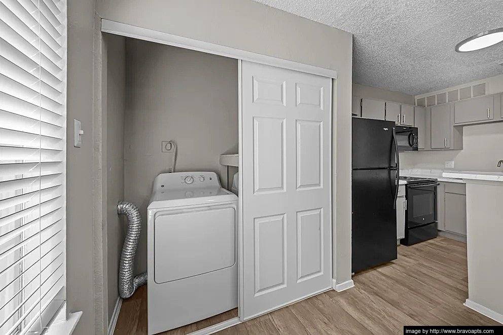 Apartment for rent at 2108 Calais Way #175, Arlington, TX 76006