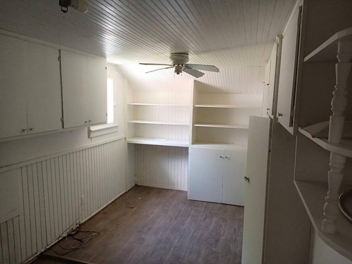 House for rent at 839 E 2nd St, Cushing, OK 74023