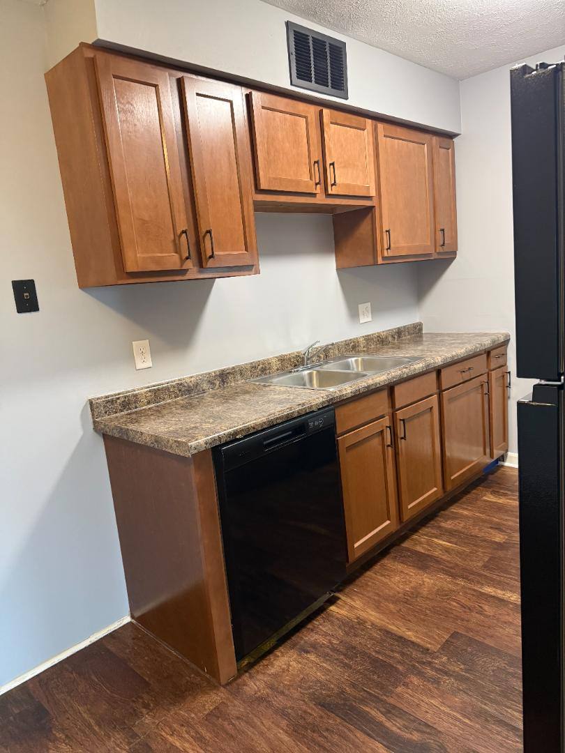 Apartment for rent at 8620 N 31st St #7, Omaha, NE 68112