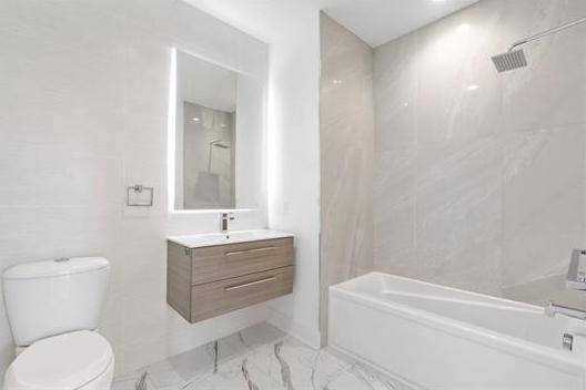 Apartment for rent at 6025 Blvd E #406, West New York, NJ 07093