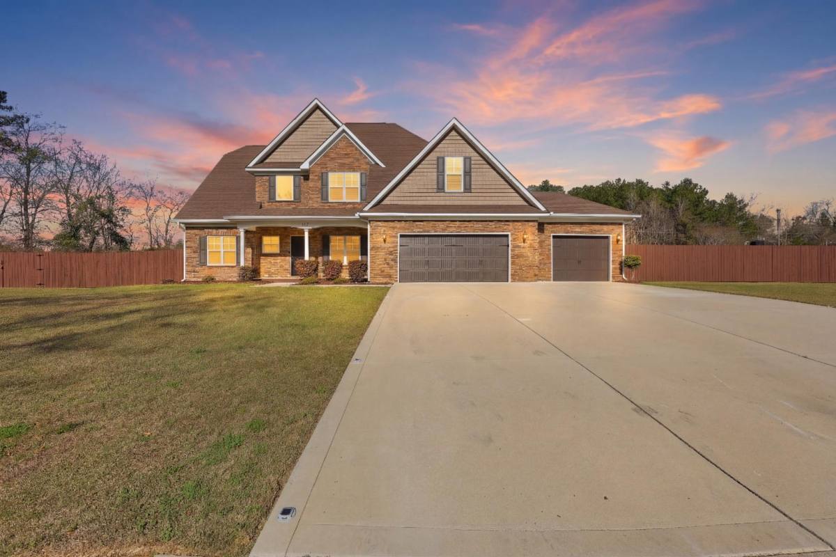 House for rent at 206 Leland Lane #WRIGHT Family, Raeford, NC 28376