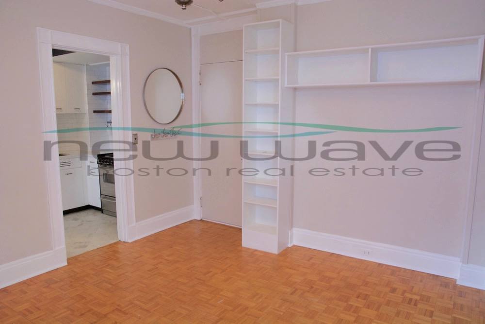 Apartment for rent at 21 Beacon St #8D, Boston, MA 02108