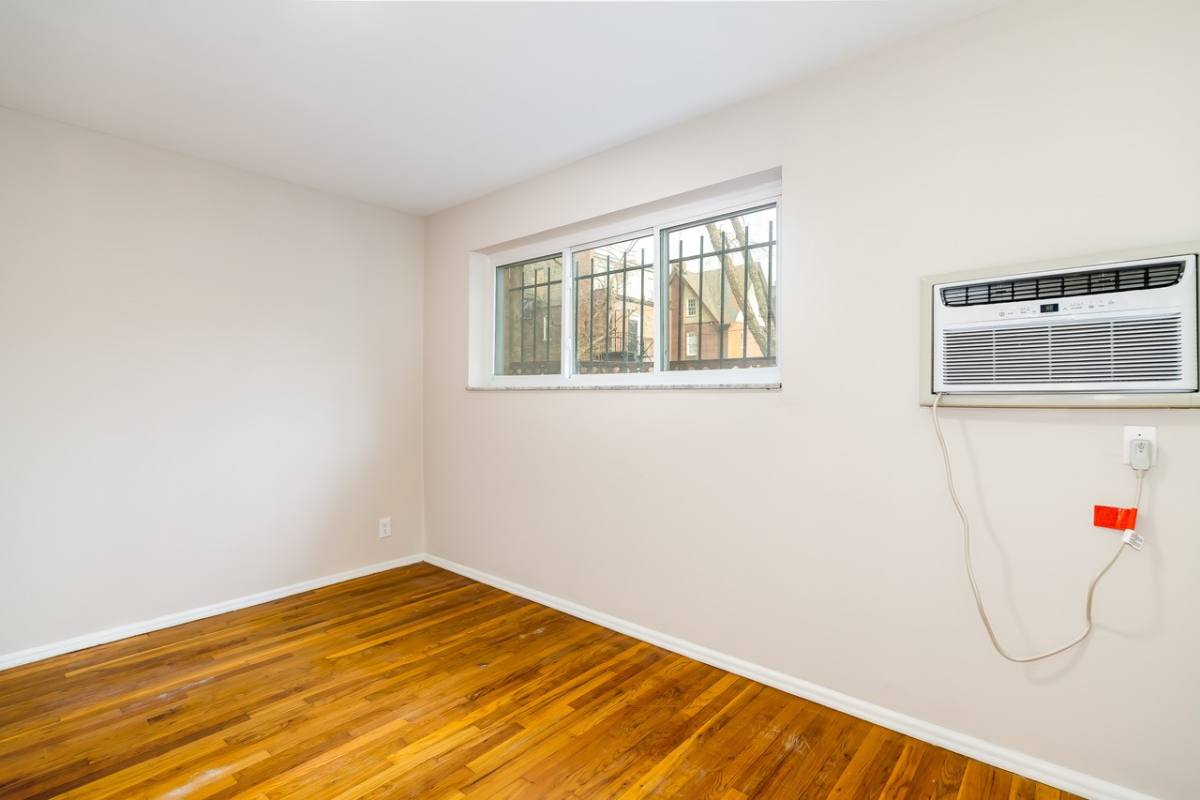 Apartment for rent at 5086 Waterman Blvd #5086 2C, Saint Louis, MO 63108