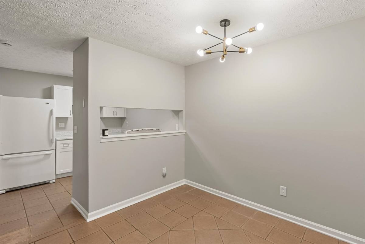 Townhouse for rent at 5454 Glen Haven Dr, Atlanta, GA 30349