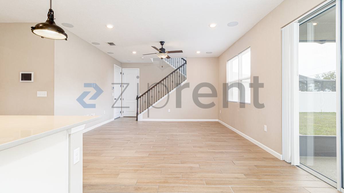 House for rent at 1709 Hilltop Dr, Dundee, FL 33838