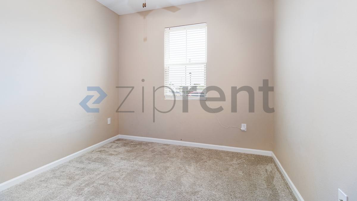 House for rent at 1709 Hilltop Dr, Dundee, FL 33838