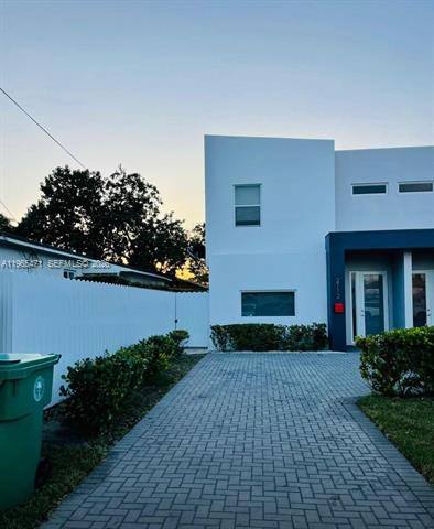 Townhouse for rent at 2772 SW 31st Court, Miami, FL 33133