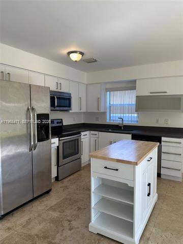 Townhouse for rent at 2772 SW 31st Court, Miami, FL 33133