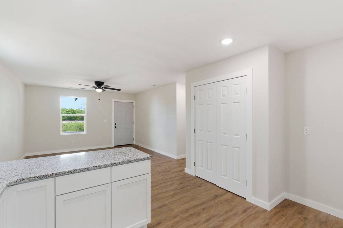 House for rent at 402 S Frisco St, Marionville, MO 65705