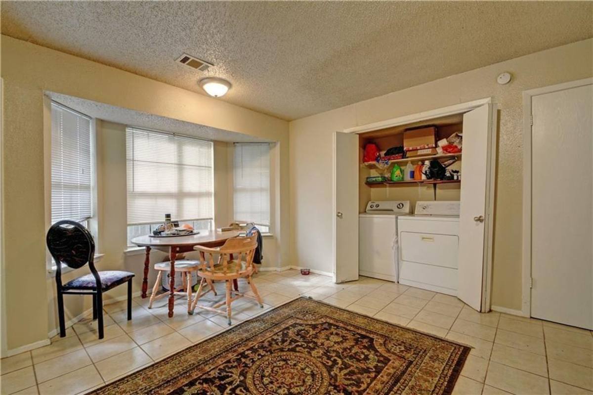 Townhouse for rent at 2011 Kirksey Dr, Austin, TX 78741