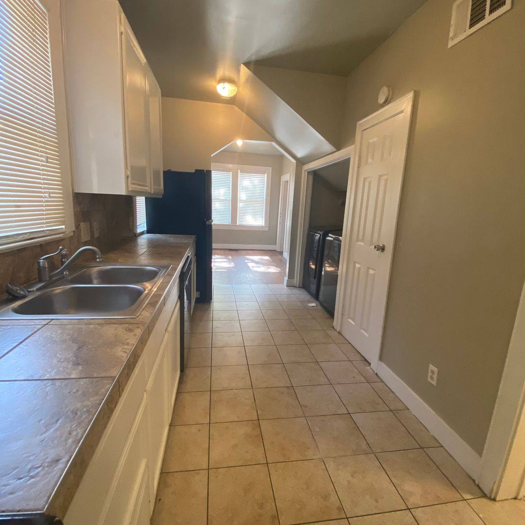 Townhouse for rent at 2714 Whitis Ave #A, Austin, TX 78705