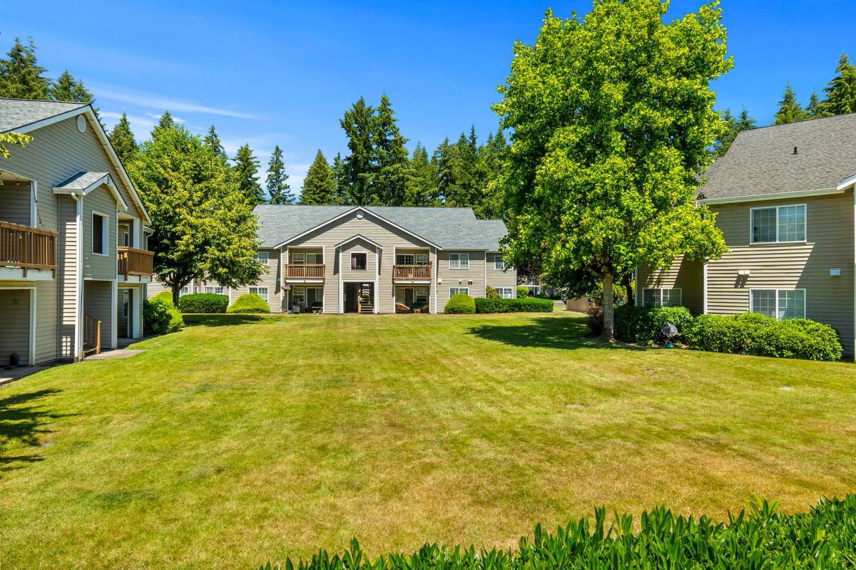 Apartment for rent at 3007 Borst Ave, Centralia, WA 98531