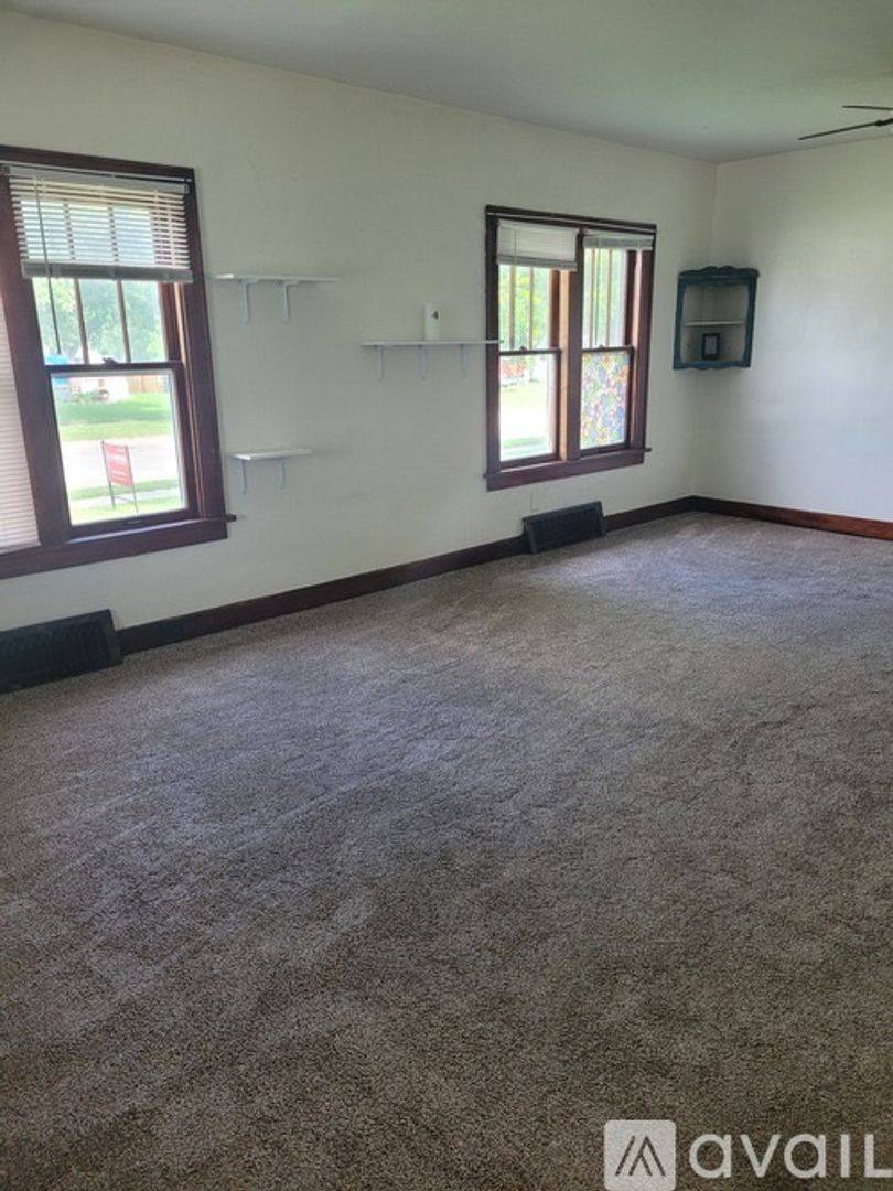 House for rent at 1023 Bell St, Beatrice, NE 68310