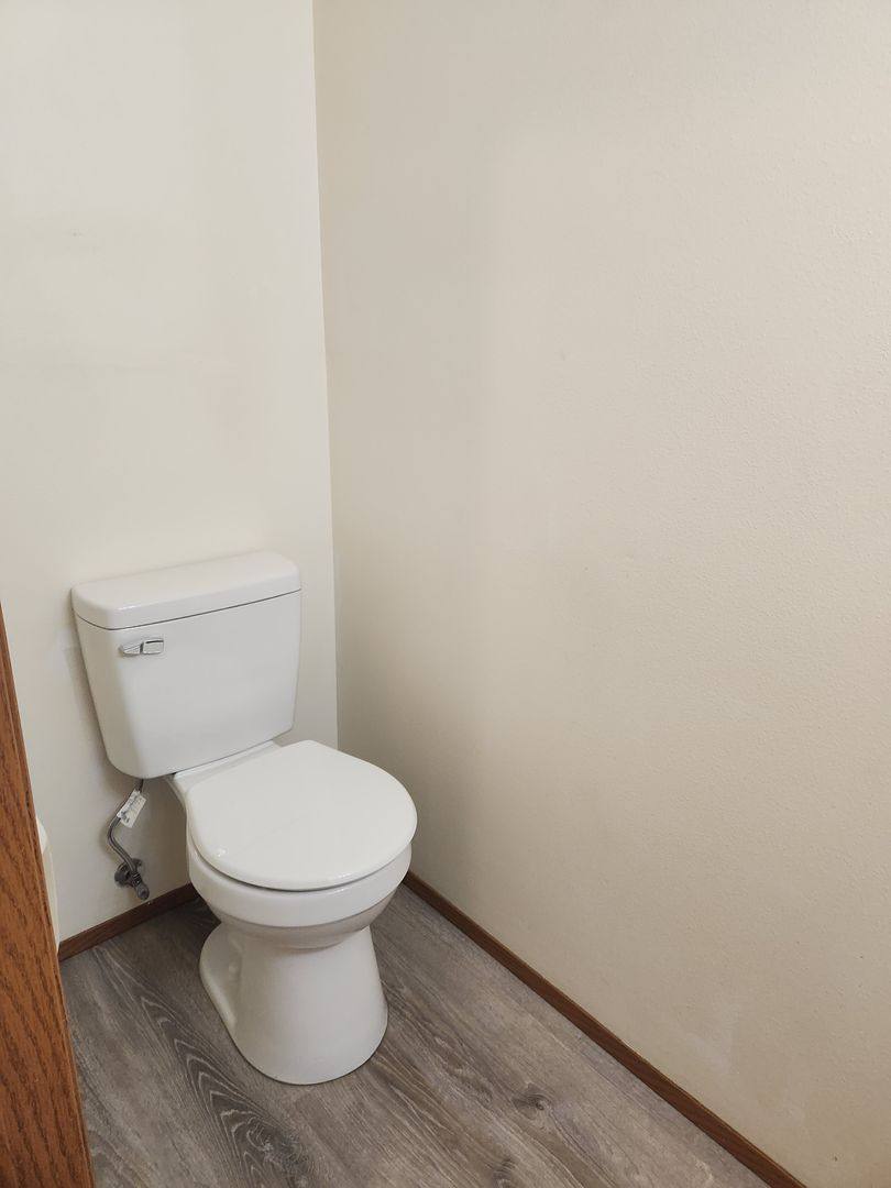 Apartment for rent at 601 S 72nd Ave, Yakima, WA 98908