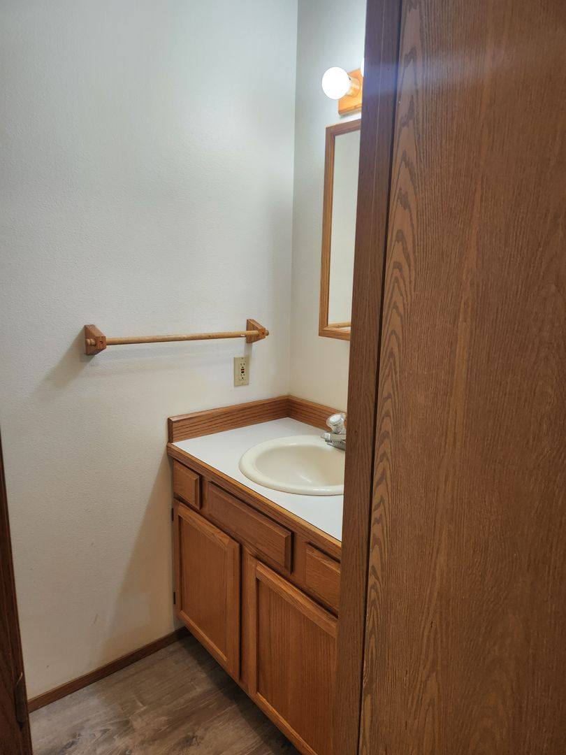 Apartment for rent at 601 S 72nd Ave, Yakima, WA 98908