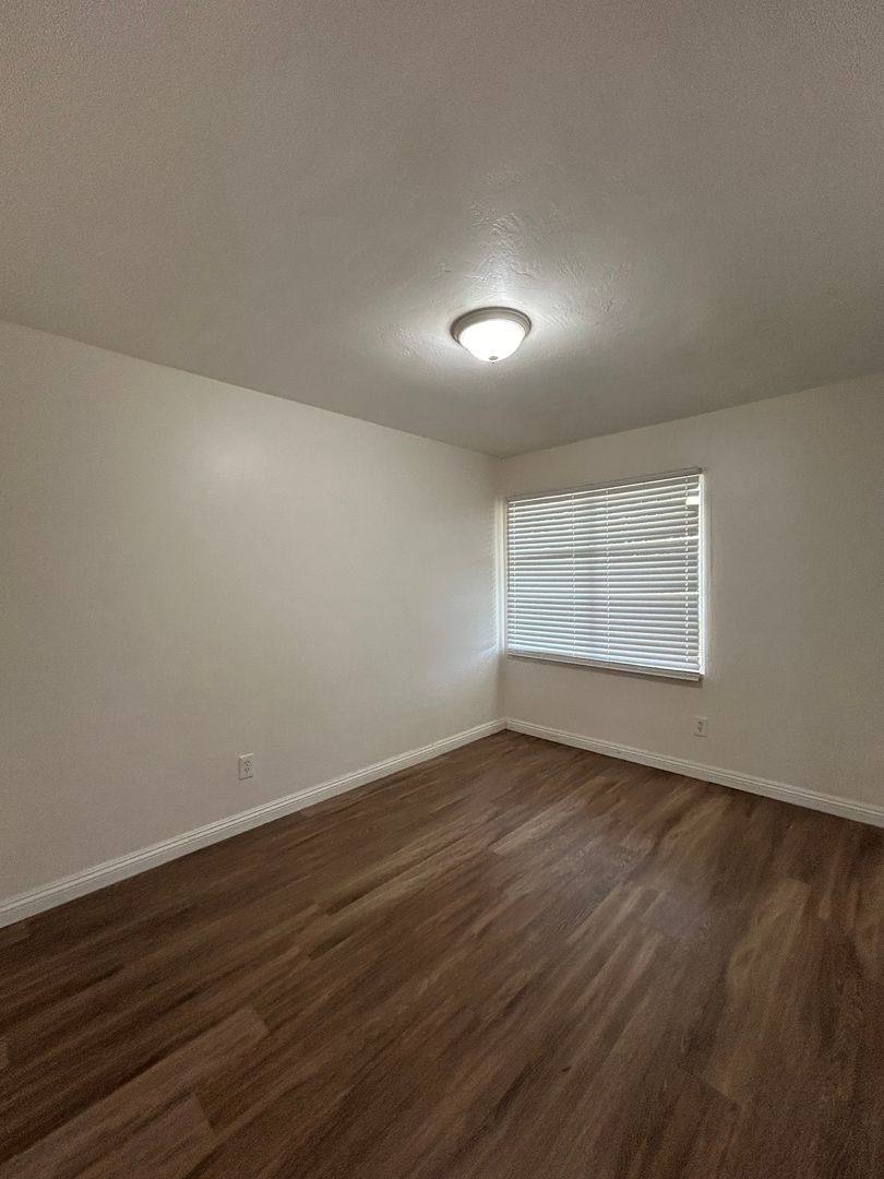 Apartment for rent at 931-933 Florida St, Imperial Beach, CA 91932