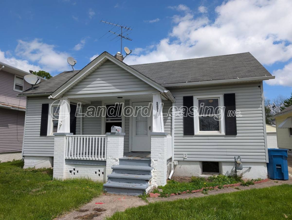 House for rent at 3251 Camden Ave, Lorain, OH 44055