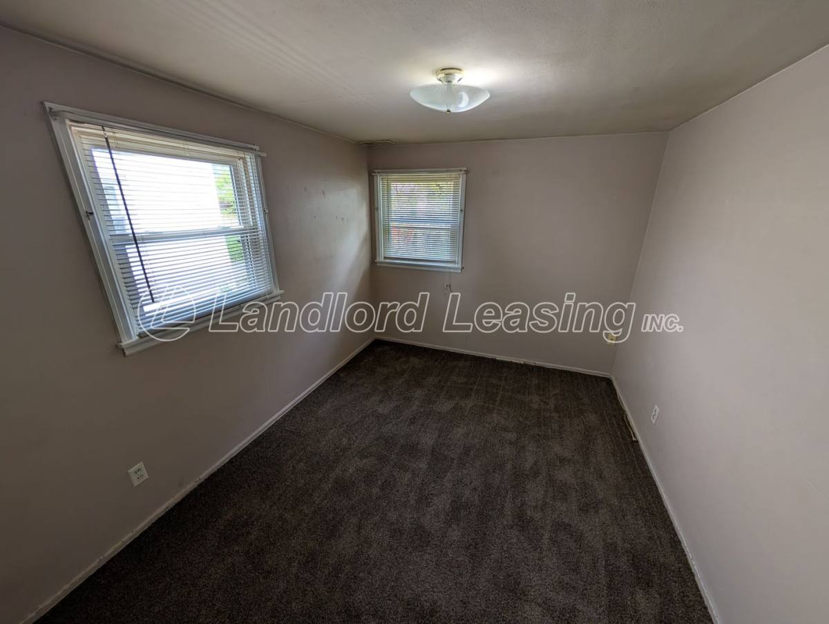 House for rent at 1109 Euclid Ave, Lorain, OH 44052