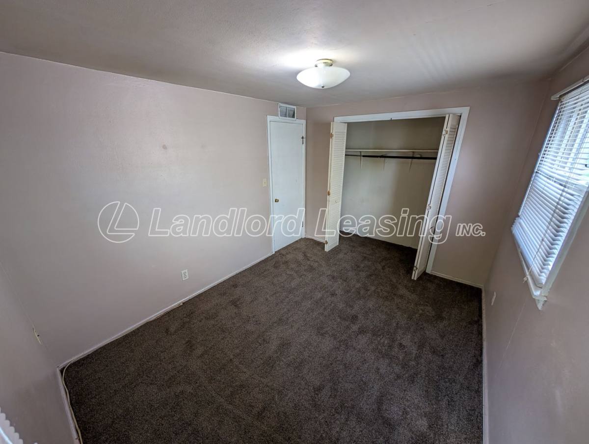 House for rent at 1109 Euclid Ave, Lorain, OH 44052
