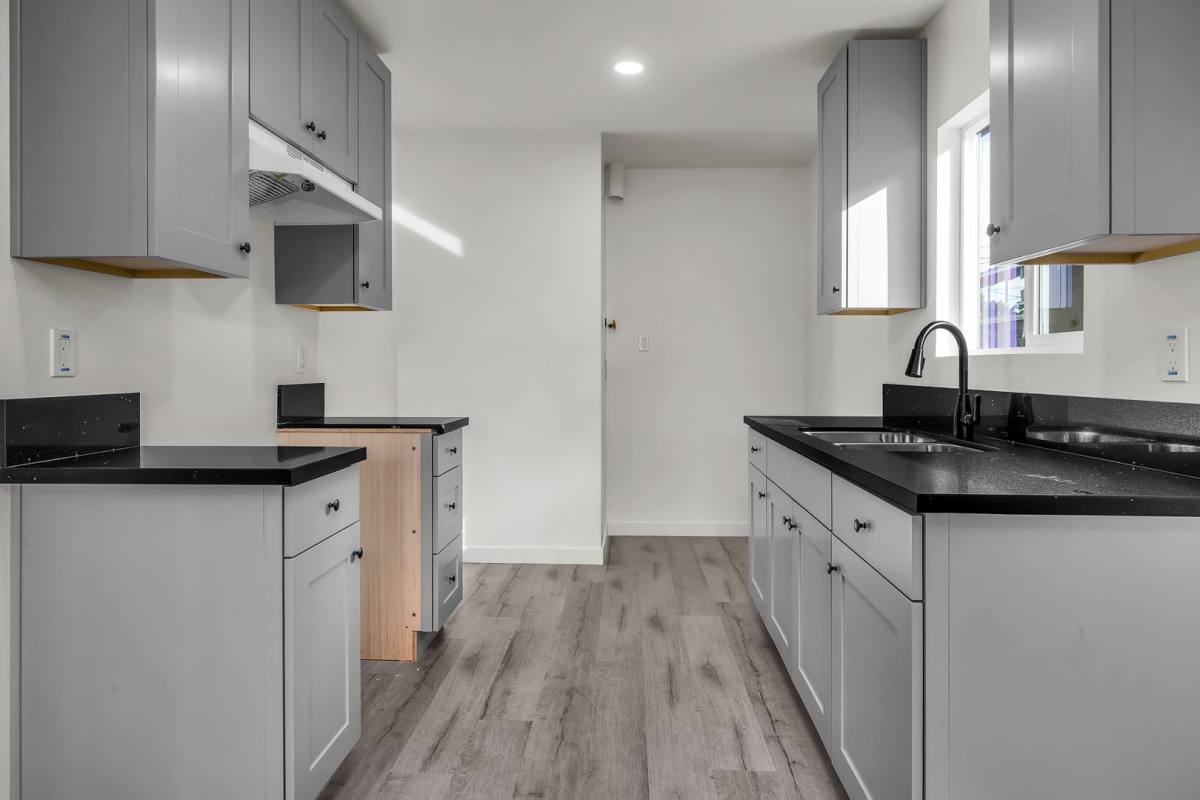 Apartment for rent at 5846 Denver Ave, Los Angeles, CA 90044