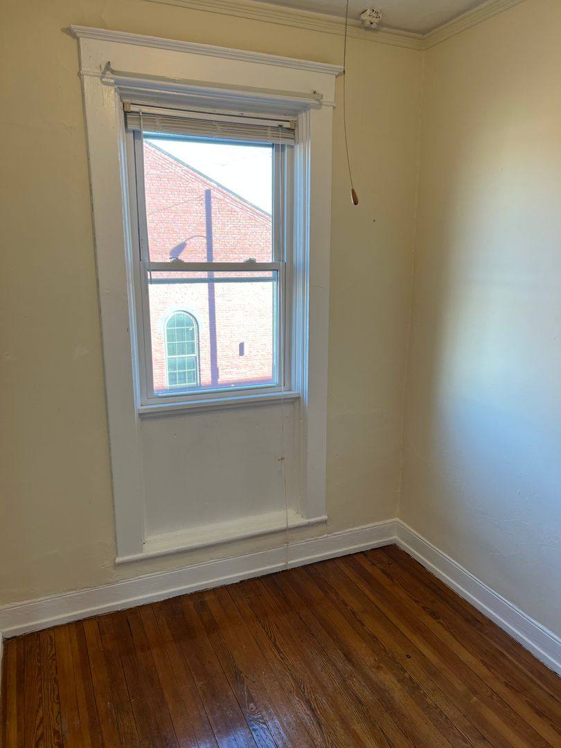 Apartment for rent at 117 S Stafford Ave, Richmond, VA 23220