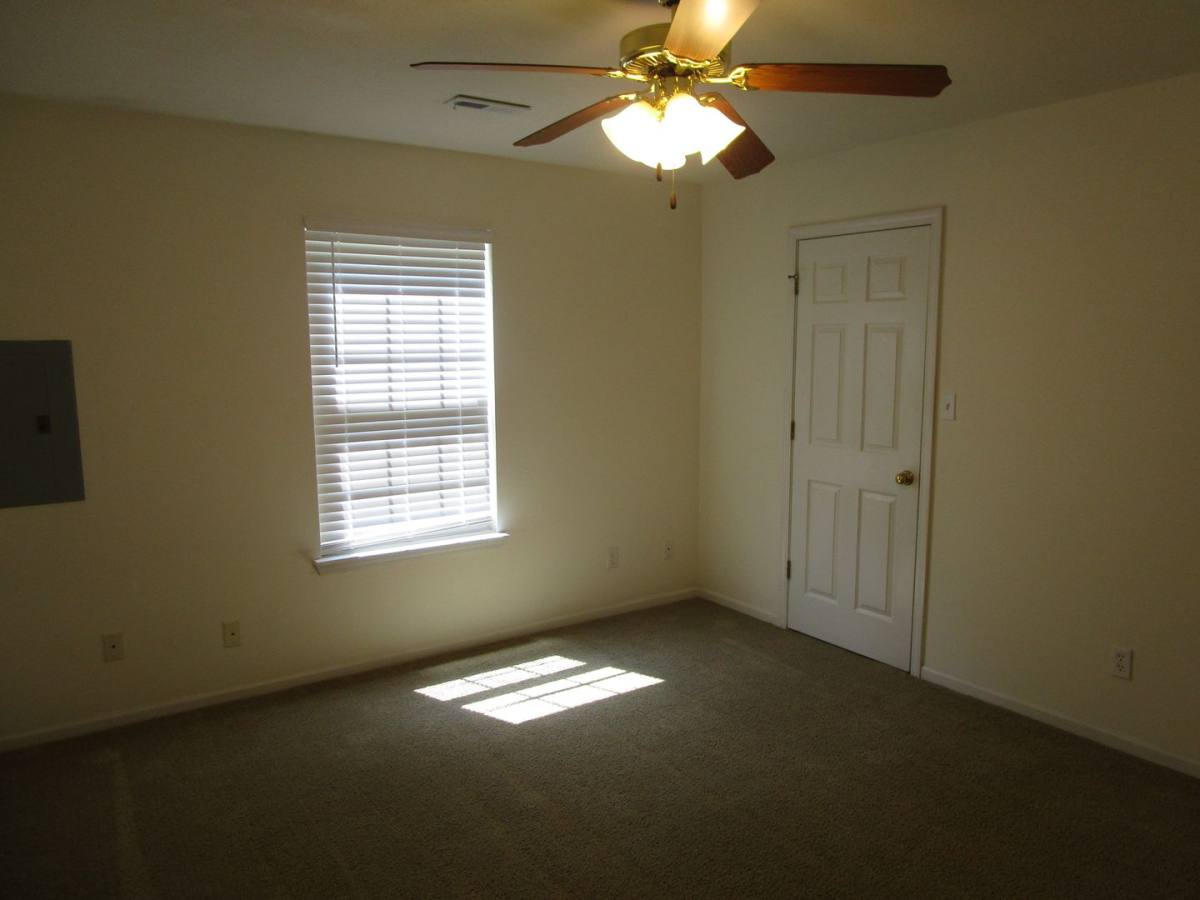 Apartment for rent at 5013-5015 Betty Jean Way, Columbia, MO 65203