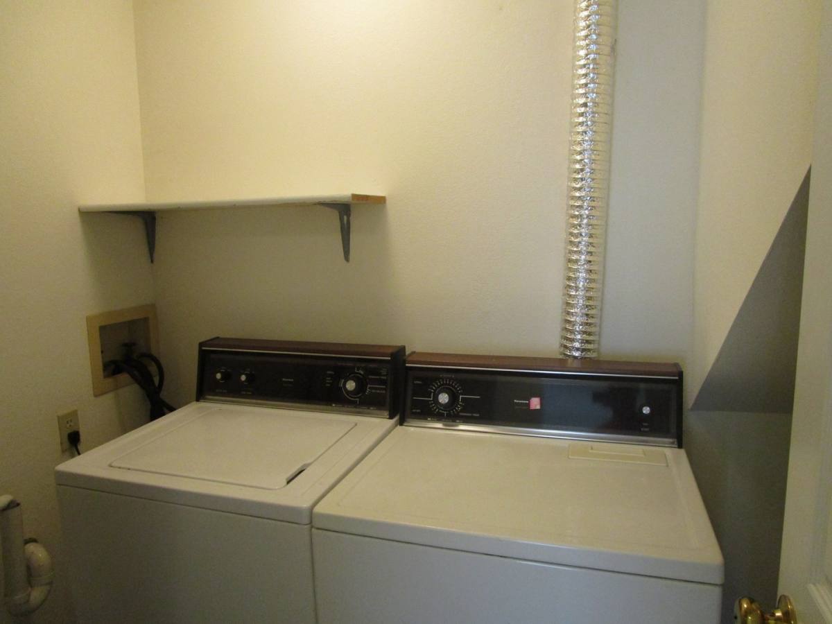 Apartment for rent at 2404-2406 Calder Court, Columbia, MO 65201