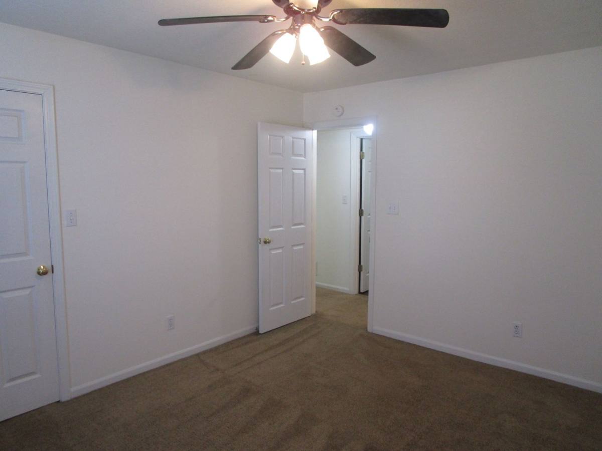 Apartment for rent at 3505-3507 La Mesa Dr, Columbia, MO 65201
