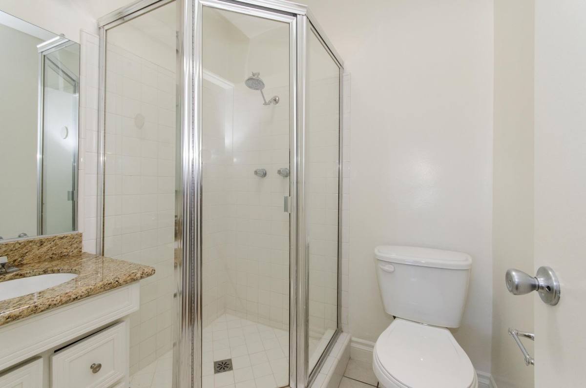 Apartment for rent at 3810 Wade St, Los Angeles, CA 90066