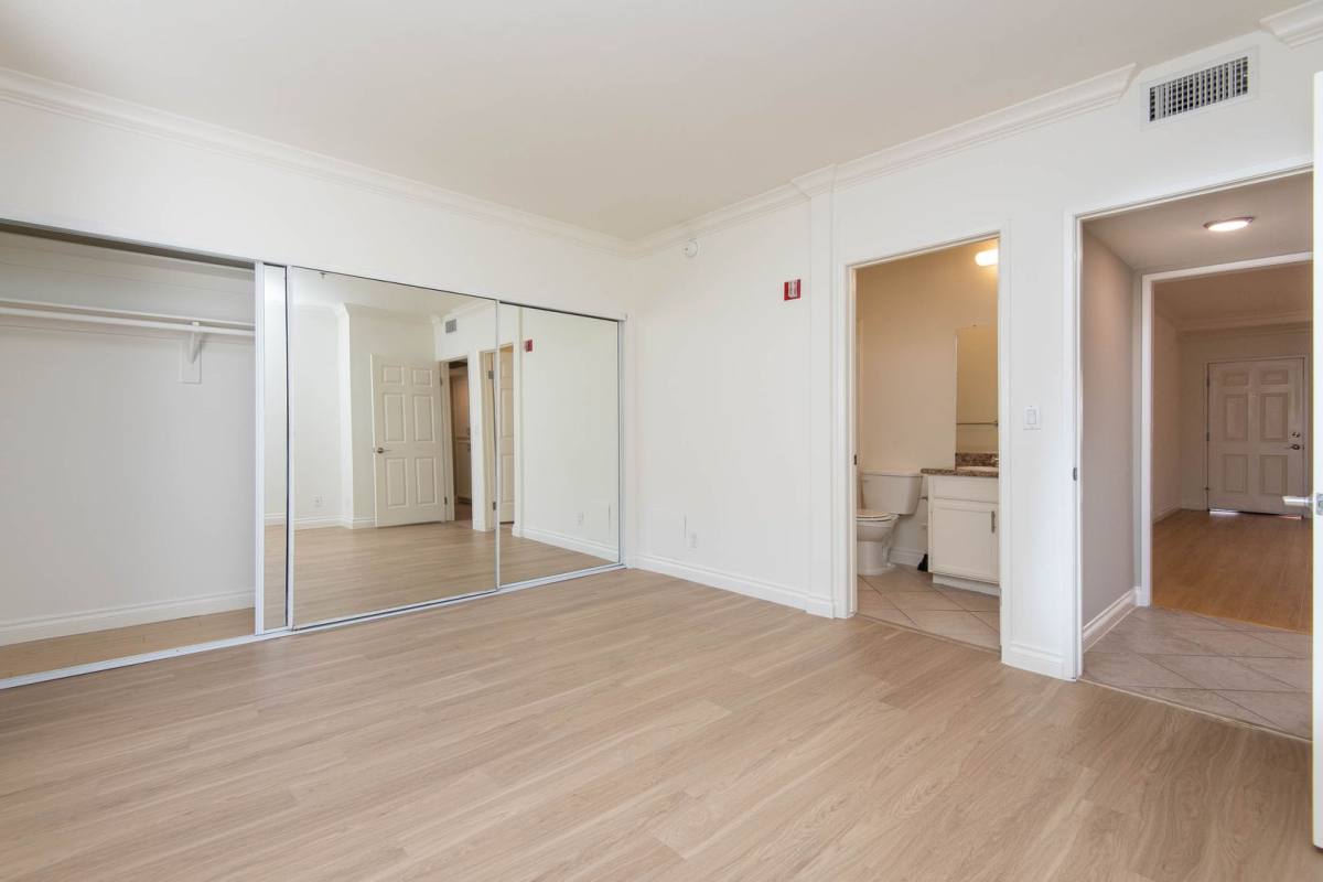 Apartment for rent at 7120 Ramsgate Ave, Los Angeles, CA 90045