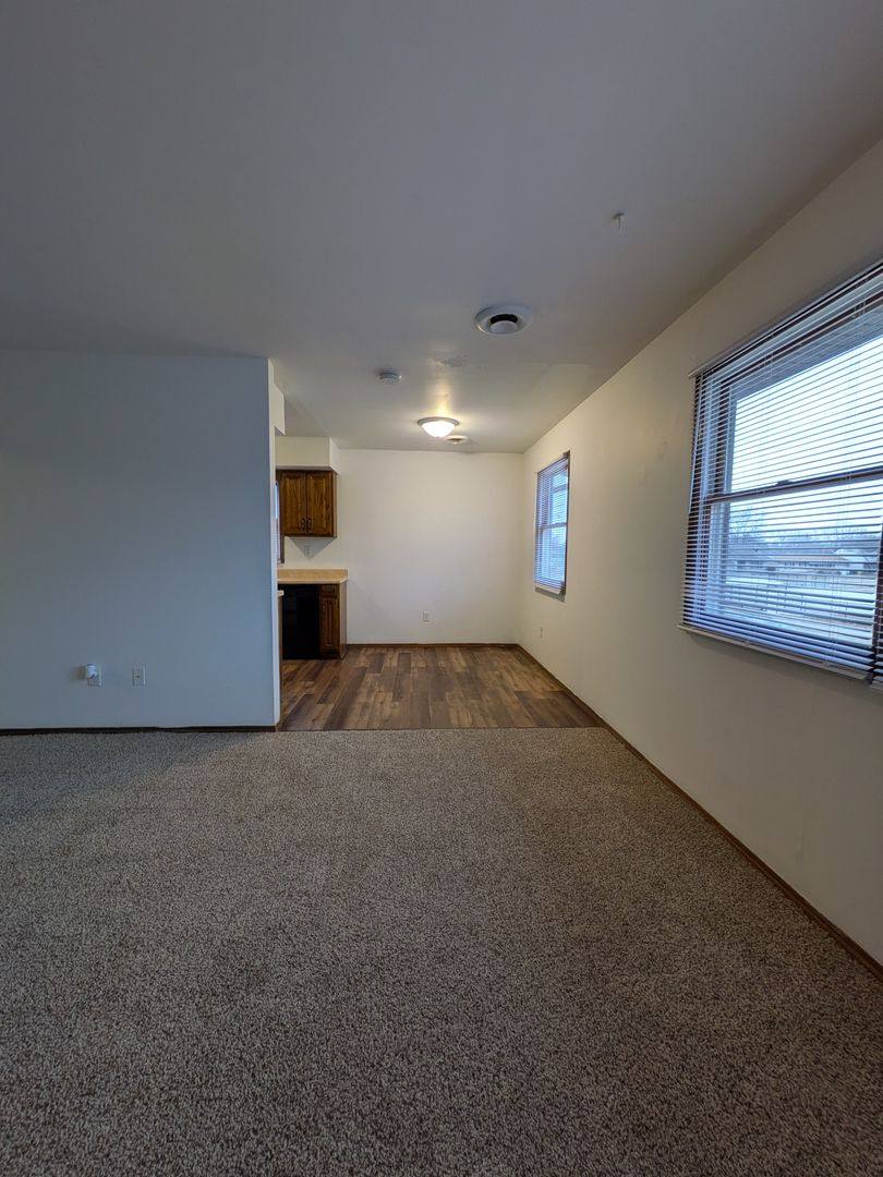 Apartment for rent at 632 N Elmer St, Griffith, IN 46319