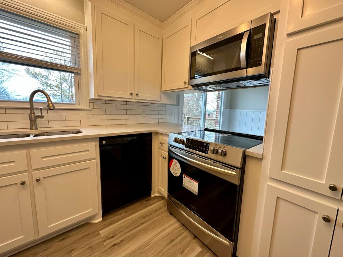 House for rent at 411 Starliner Court, Nashville, TN 37209