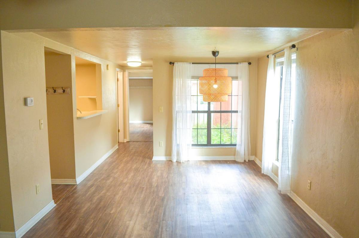 Townhouse for rent at 5821 SW 8th Place, Gainesville, FL 32607