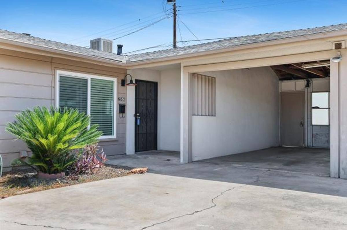 Apartment for rent at 2044 Mayfair Dr W, Fresno, CA 93703