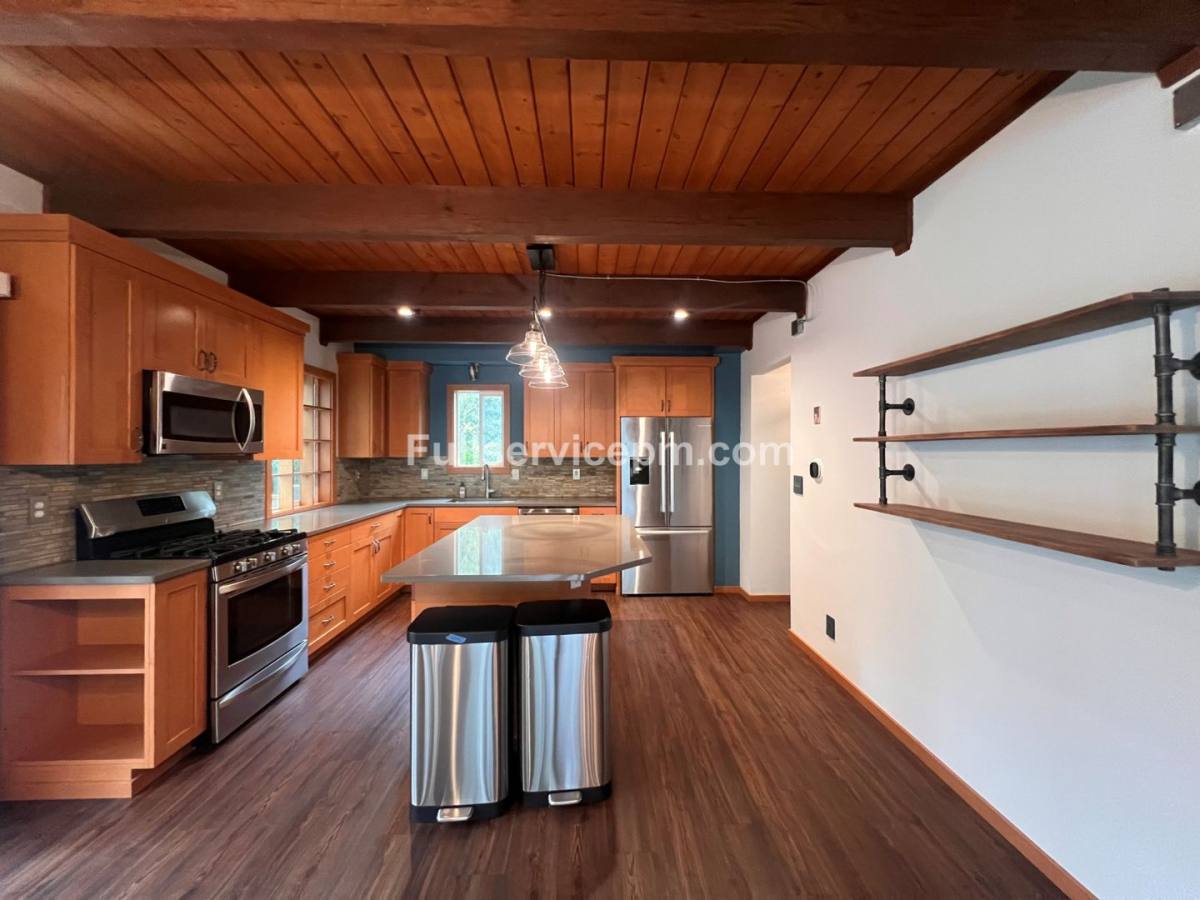 Apartment for rent at 24226 75th Ave SE, Woodinville, WA 98072