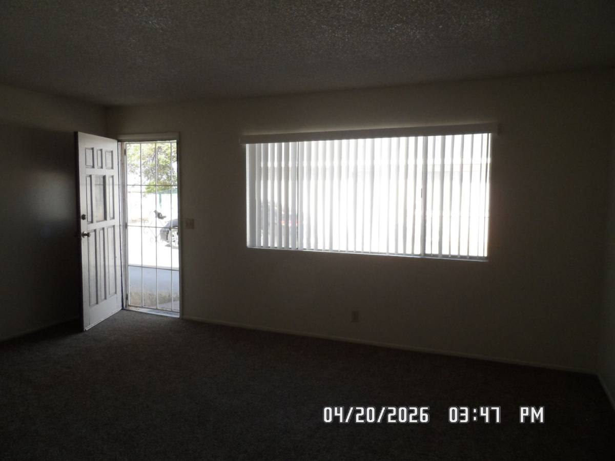 Apartment for rent at 16552 Vine St, Hesperia, CA 92345