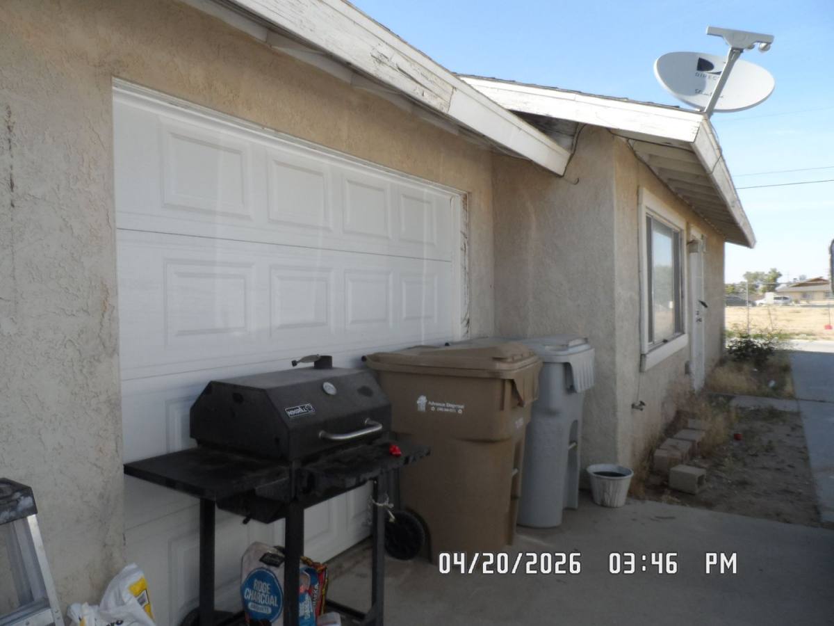 Apartment for rent at 16552 Vine St, Hesperia, CA 92345