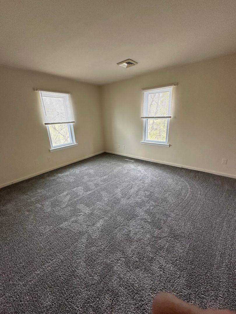Apartment for rent at 1485 Old Colonial Rd, Harrisburg, PA 17112