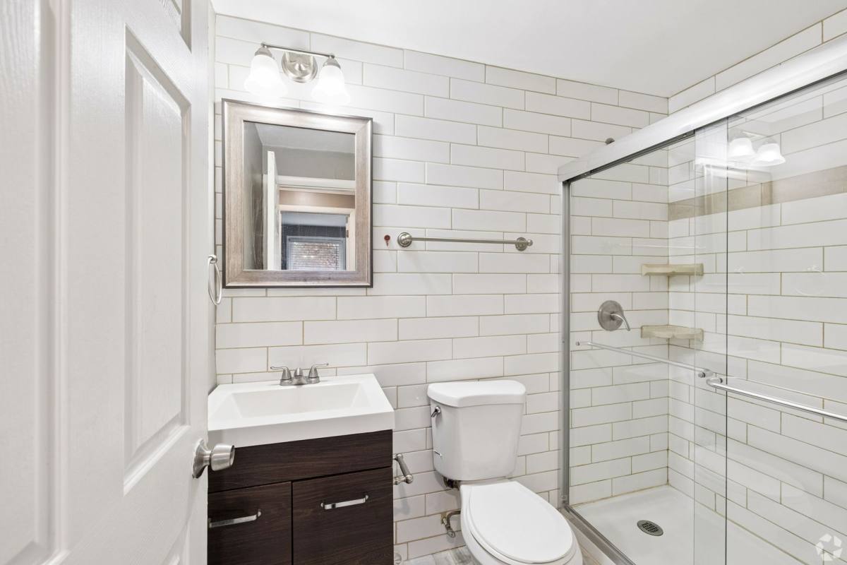 Apartment for rent at 7625 Highbridge Rd, Manlius, NY 13104