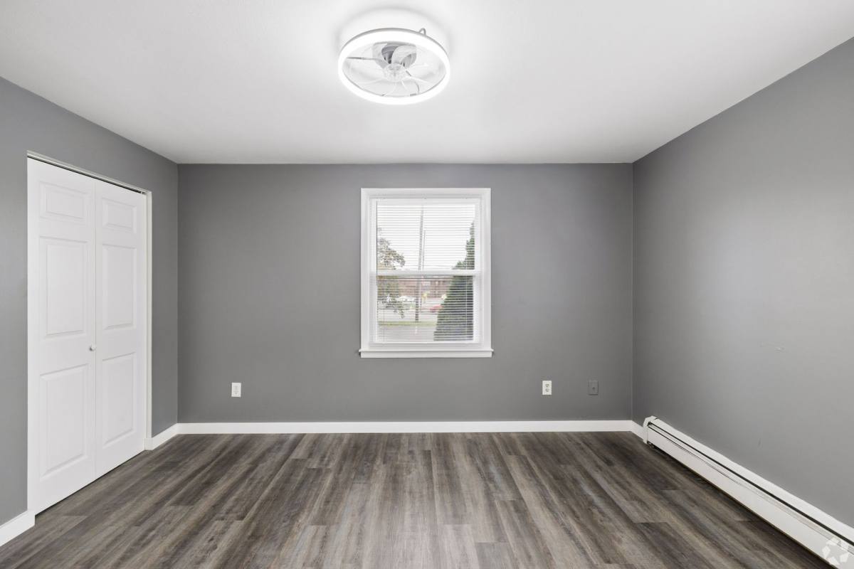 Apartment for rent at 7625 Highbridge Rd, Manlius, NY 13104