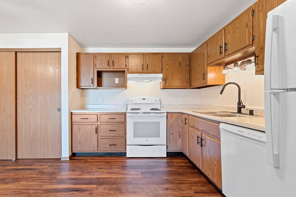 Apartment for rent at 1258-1290 Scheuring Rd, De Pere, WI 54115