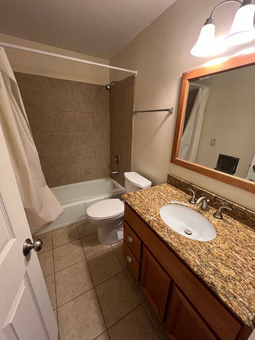 Apartment for rent at 2030 N Oakland Ave, Milwaukee, WI 53202