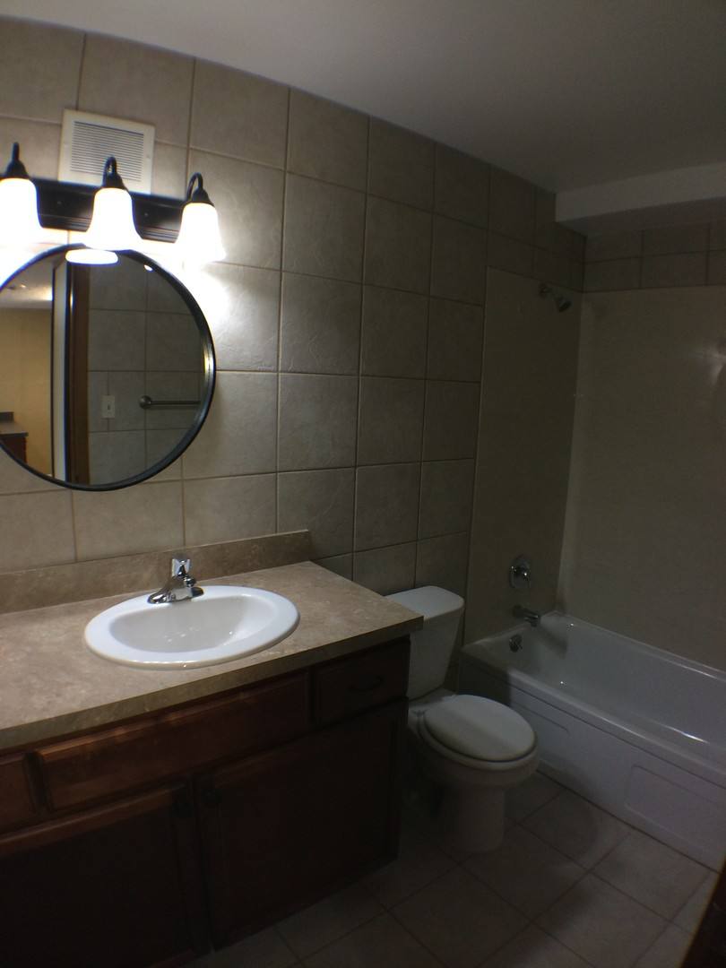 Apartment for rent at 1801 J St, Lincoln, NE 68508