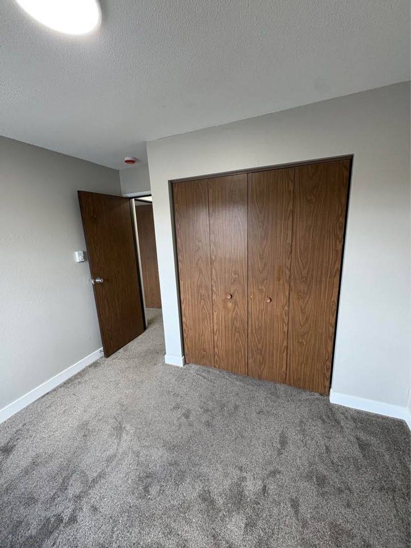 Apartment for rent at 201 17th Ave NE, Waseca, MN 56093