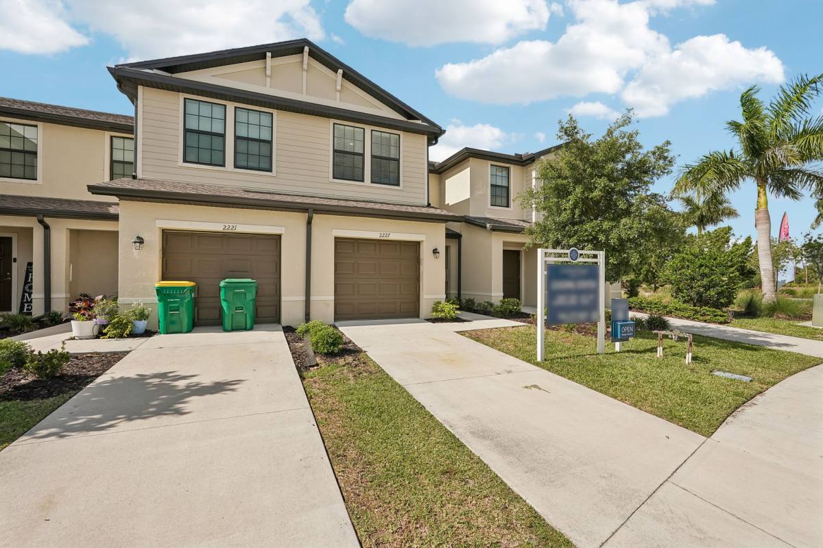 Townhouse for rent at 2062 Vista Lane, Port Charlotte, FL 33953