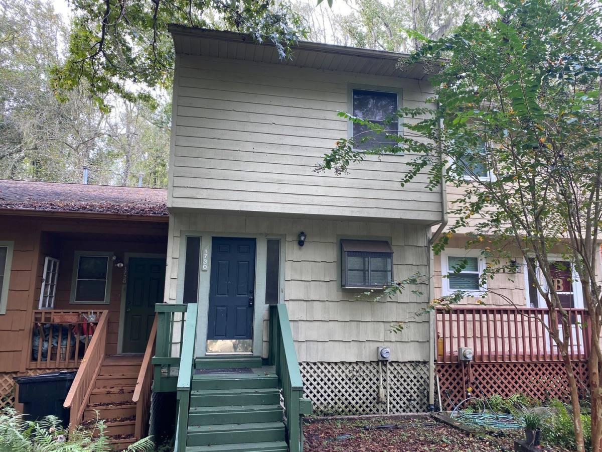 Townhouse for rent at 1730 Beechwood Circle N, Tallahassee, FL 32301