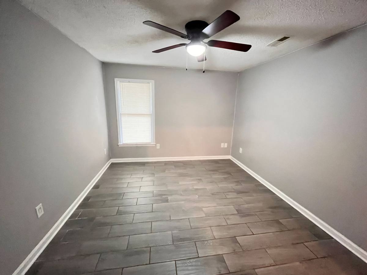 Townhouse for rent at 130 Crescent Circle, Madison, AL 35758