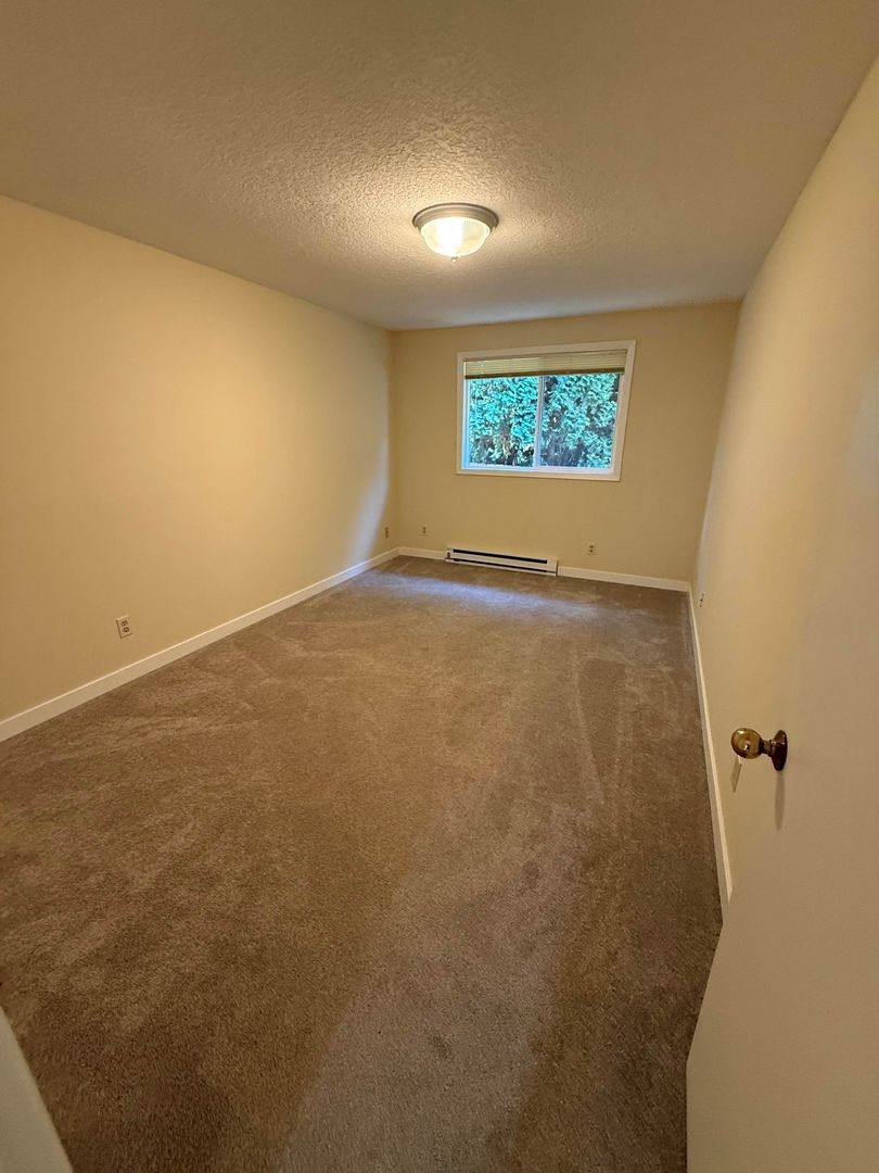 House for rent at 5223 SW 62nd Ave, Portland, OR 97221