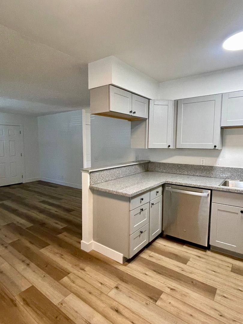 Apartment for rent at 225 Boulder Creek Dr, Redding, CA 96003